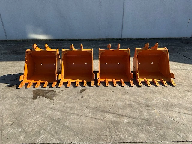 Tandenbakken 4 stuks nieuw - afbeelding 1 van  1