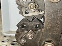 Tang - afbeelding 3 van  4
