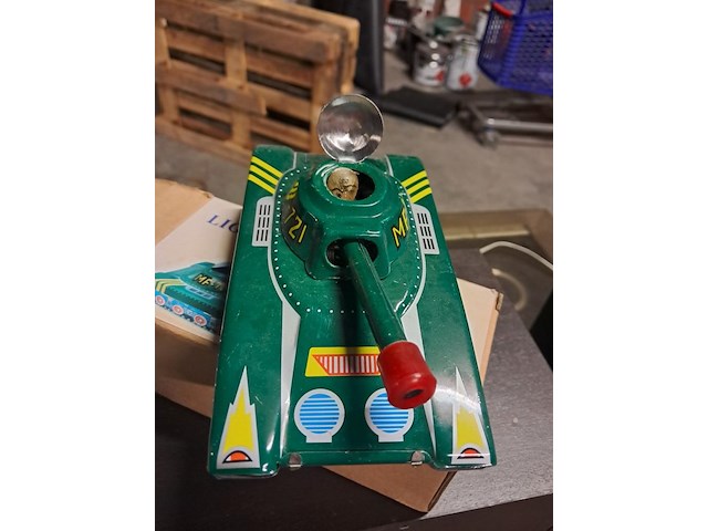 Tank in blik - afbeelding 3 van  4