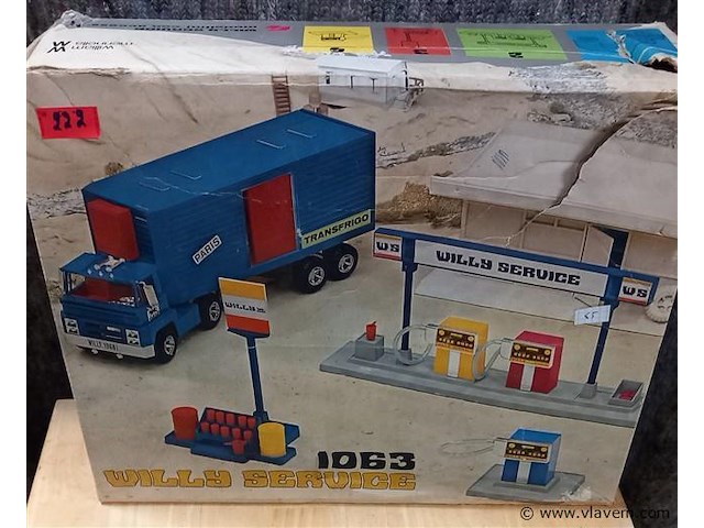 Tank station - afbeelding 1 van  1