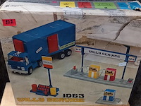 Tank station - afbeelding 1 van  1