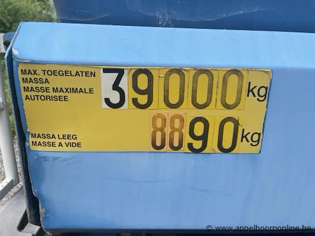 Tankwagen ekw, roc 39t 3b, 1e inschr. 04/03/1999, ya9tla34098175067 inhoudend plm 20,000 liter rode mazout - afbeelding 4 van  18