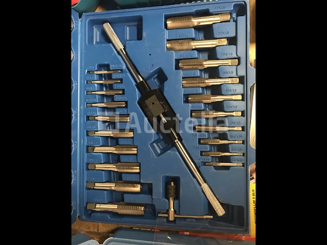Tap en snij set 45-delig metrisch tungsten staal - afbeelding 3 van  8