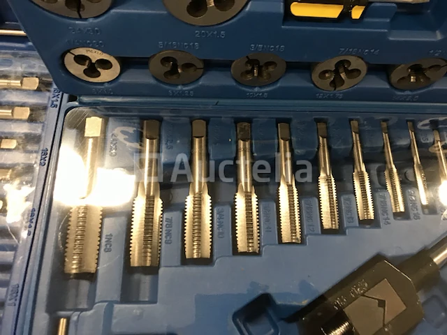 Tap en snij set 45-delig metrisch tungsten staal - afbeelding 8 van  8