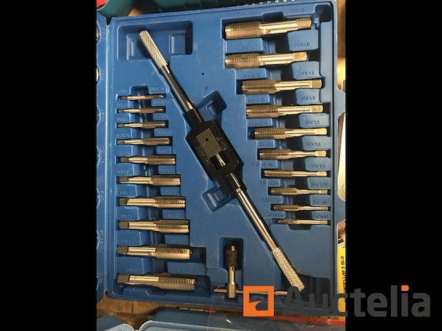 Tap en snij set 45-delig metrisch tungsten staal - afbeelding 2 van  8