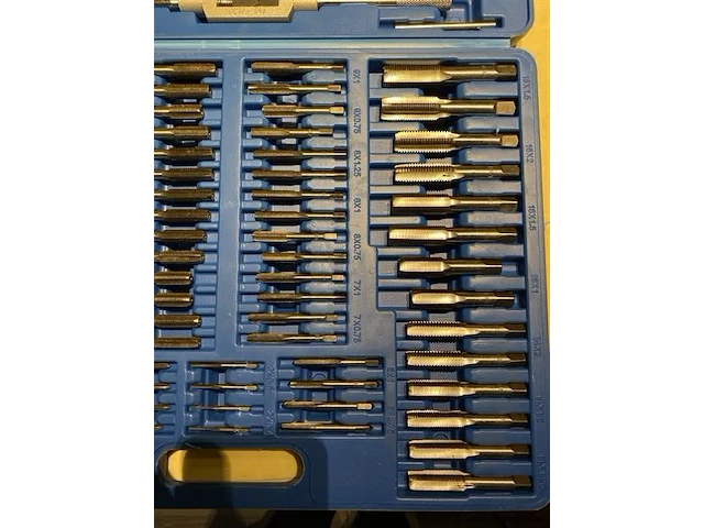 Tap en snijset 110-delig metrisch tungsten staal - afbeelding 3 van  4