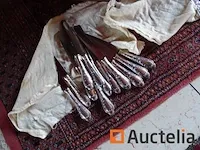 Tapijt, kleine meubilair, bestek - afbeelding 5 van  23