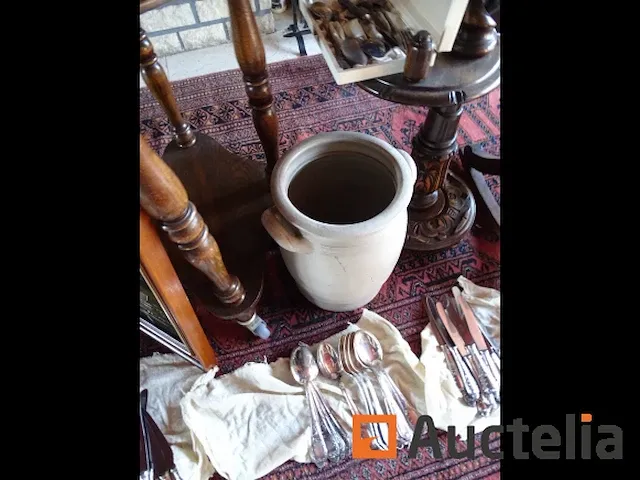 Tapijt, kleine meubilair, bestek - afbeelding 17 van  23