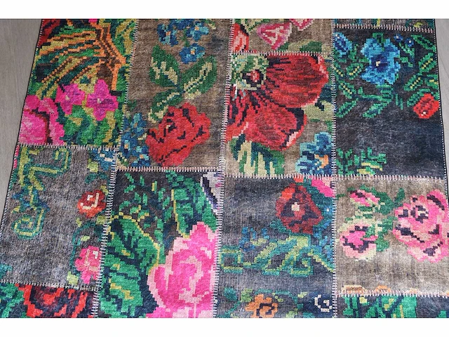 Tapijt met bloemen design (1x) - afbeelding 3 van  3