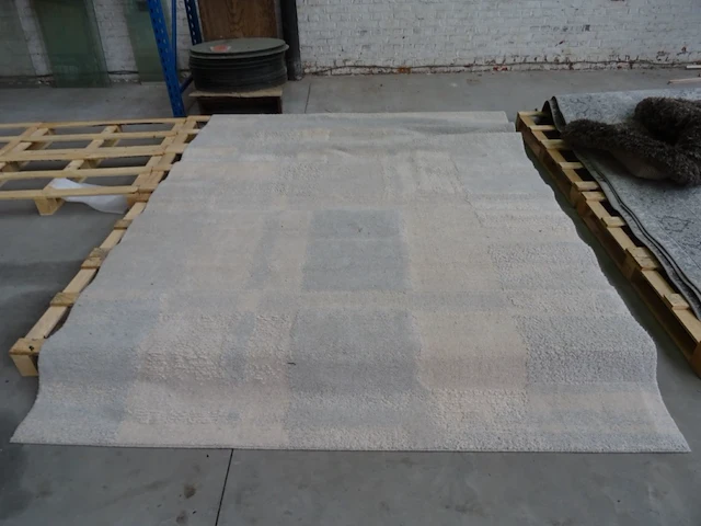Tapijt osta carpets - afbeelding 1 van  3