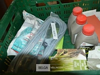 Tapijt reiniger, ±18 imao doekjes, carcharger samsung, 3x comma stream , kattengras - afbeelding 2 van  7