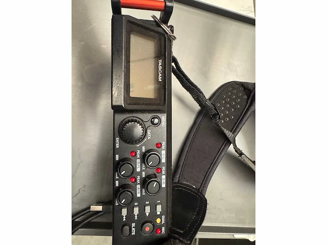 Tascam - dr 70 - tascam dr70 - afbeelding 2 van  3