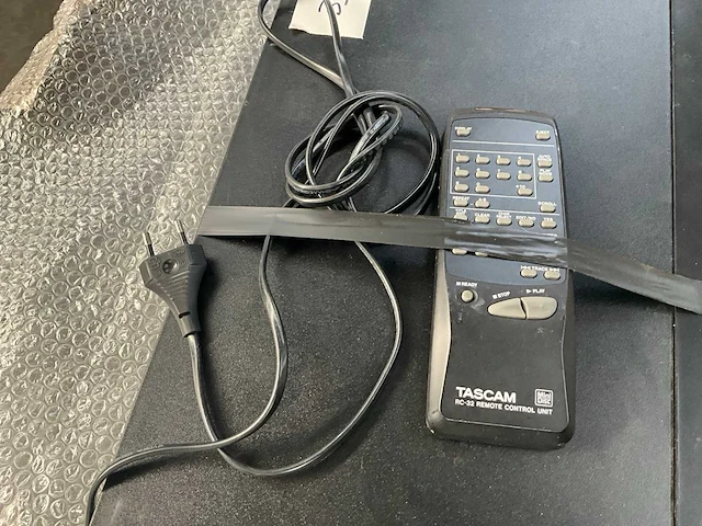 Tascam md-301 mkii (minidisc player) - afbeelding 5 van  7