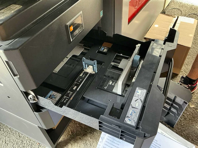 Tatriumph-adler 3060i laserprinter - afbeelding 5 van  7