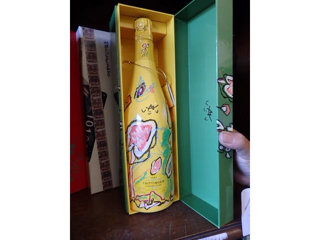 Tattinger collectie volledig 13 flessen +dozen+certificaten - afbeelding 6 van  14