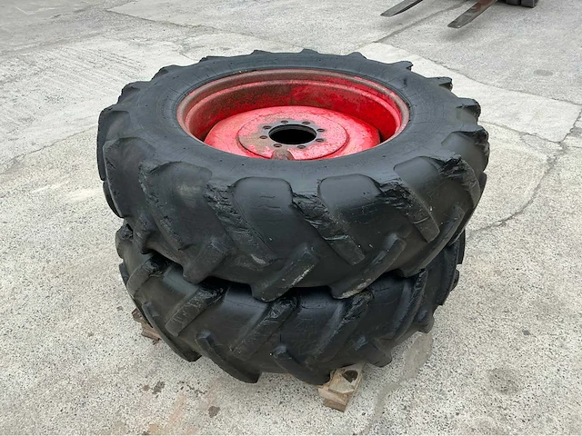 Taurus 18.4r38 tractor wielen (2x) - afbeelding 1 van  5