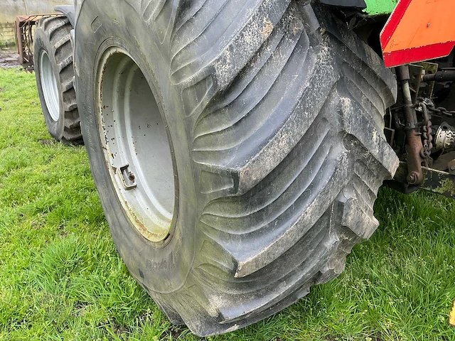 Taurus point 7 inclusief velgen achterbanden tractor (2x) - afbeelding 1 van  4
