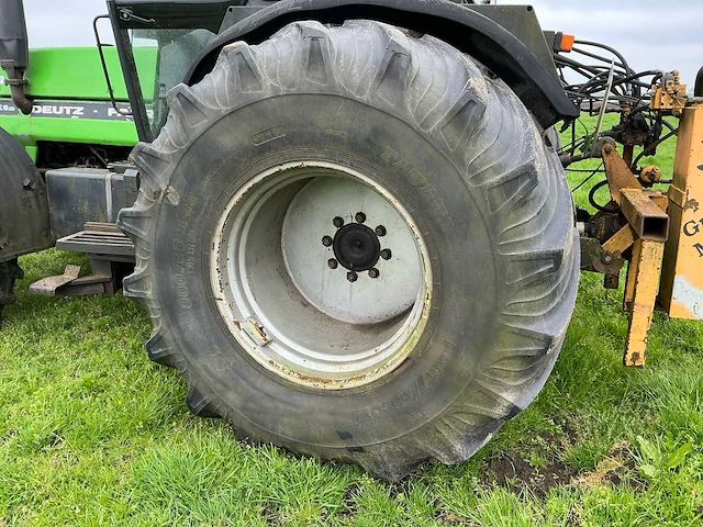 Taurus point 7 inclusief velgen achterbanden tractor (2x) - afbeelding 2 van  4