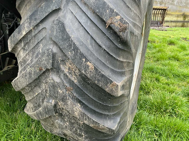 Taurus point 7 inclusief velgen achterbanden tractor (2x) - afbeelding 3 van  4