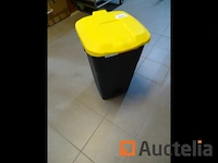 Tayg 60 l plastic afvalbak - afbeelding 1 van  6