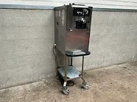 Taylor crown c708-58 softijsmachine - afbeelding 1 van  6