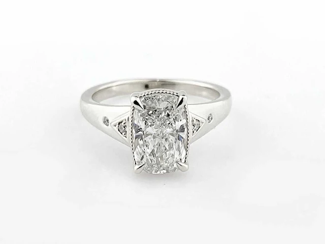 Taylor swift-geïnspireerde 2.04ct in het laboratorium gekweekte diamanten verlovingsring - afbeelding 9 van  9