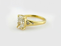 Taylor swift-geïnspireerde 2.08ct in het laboratorium gekweekte diamanten verlovingsring - afbeelding 3 van  9