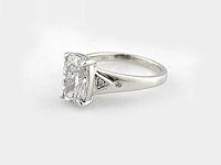 Taylor swift-geïnspireerde 2.10ct in het laboratorium gekweekte diamanten verlovingsring - afbeelding 2 van  9