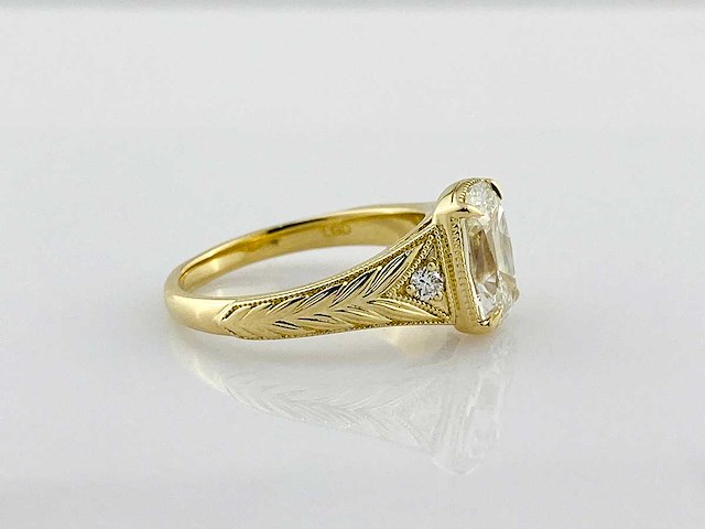 Taylor swift-geïnspireerde 2.14ct in het laboratorium gekweekte diamanten verlovingsring - afbeelding 9 van  11