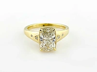 Taylor swift-inspired 2.04ct lab-grown diamond engagement ring - afbeelding 3 van  9