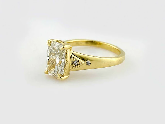 Taylor swift-inspired 2.04ct lab-grown diamond engagement ring - afbeelding 4 van  9