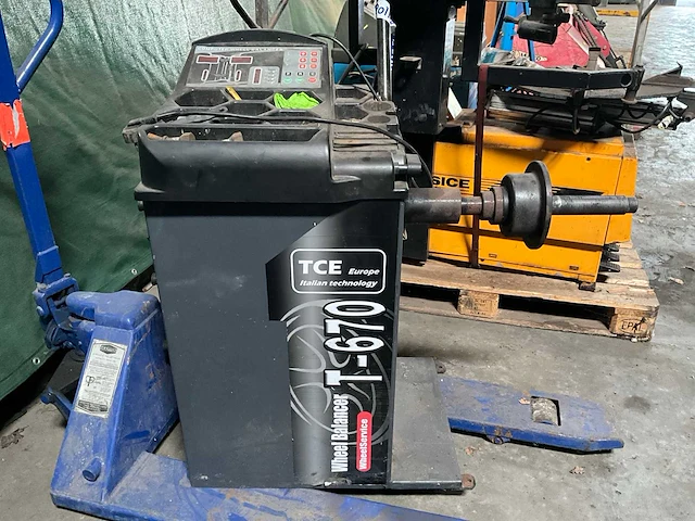 Tce t-670 banden balanceer apparaat - afbeelding 1 van  5