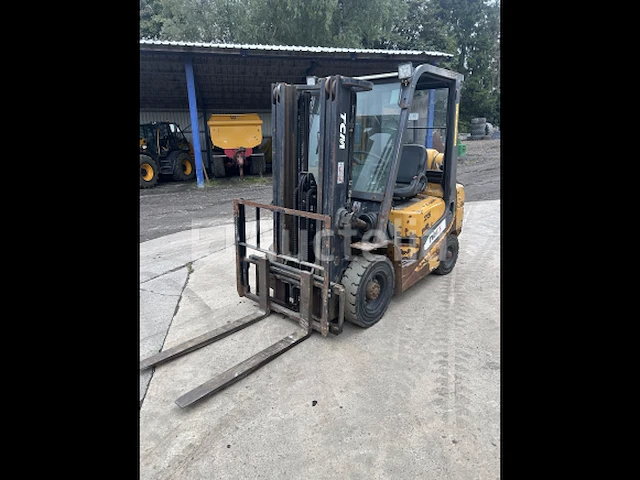 Tcm 25 heftruck met contragewicht op gas - afbeelding 4 van  8