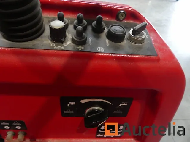 Tcm metro 1103 reinigingsmachine - afbeelding 10 van  14