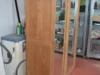 Teak kast met 2 spiegelschuifdeuren afm. 210x158x50cm - afbeelding 3 van  6