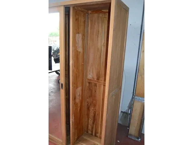 Teak kast met 2 spiegelschuifdeuren afm. 210x158x50cm - afbeelding 5 van  6