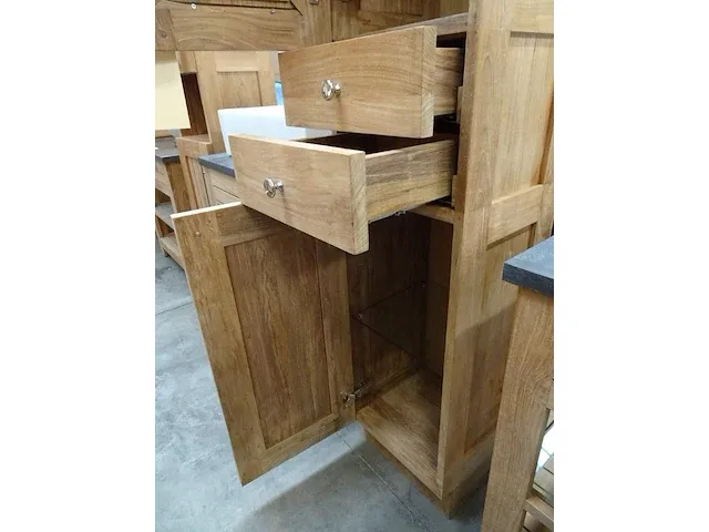 Teak-line kolomkast eclips 2 deuren + 2 lades links - afbeelding 3 van  5