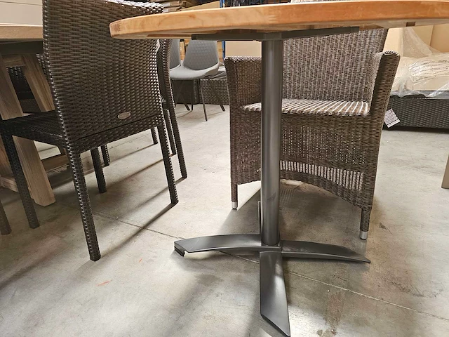 Teak tafel elite dia 70cm met alu onderstel antraciet - afbeelding 3 van  3