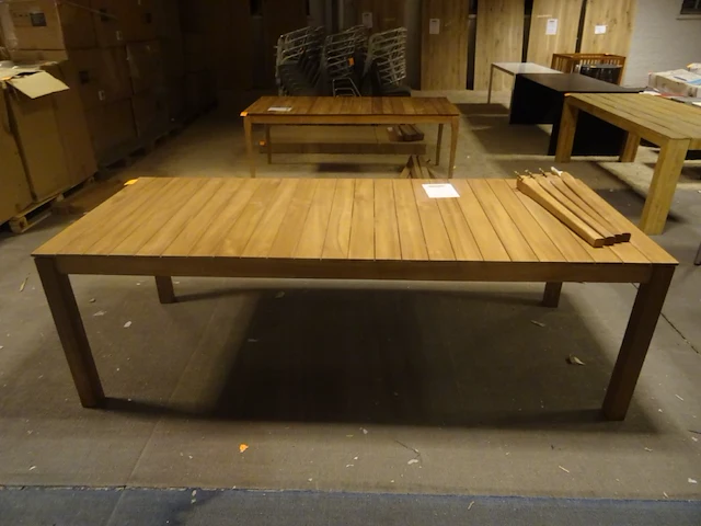 Teak tafel - afbeelding 1 van  5