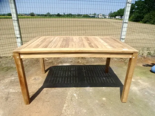 Teak tuintafel - afbeelding 1 van  6