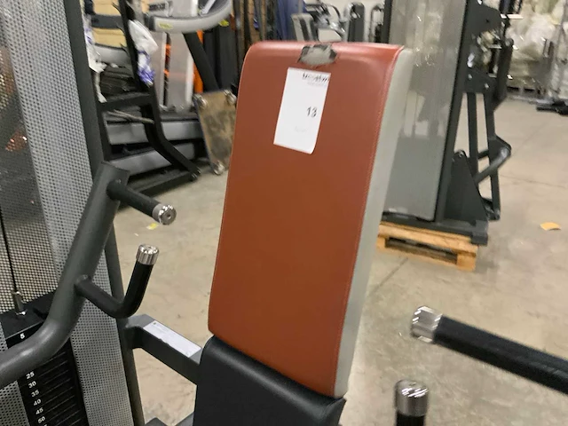 Teca commercial chest press krachtstation - afbeelding 2 van  5