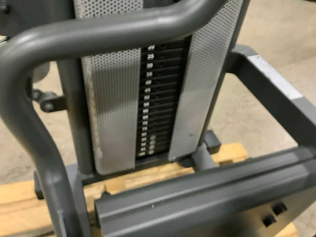Teca commercial chest press krachtstation - afbeelding 3 van  5