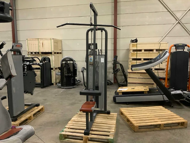Teca commercial lat pulldown krachtstation - afbeelding 2 van  5