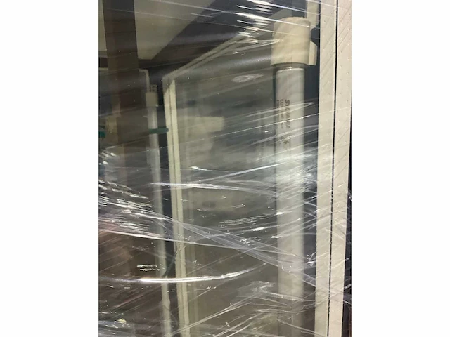 Tecfrigo innova 500 rbt staande koel en vries vitrine - afbeelding 6 van  7