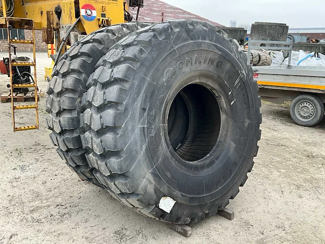 Techking radial banden dumper - afbeelding 5 van  12