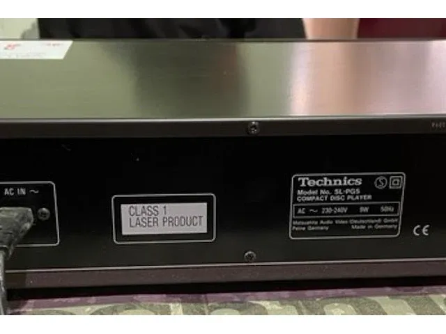 Technics cd-speler - afbeelding 2 van  2
