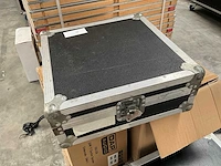 Technics sl1200 in flight case - afbeelding 3 van  3