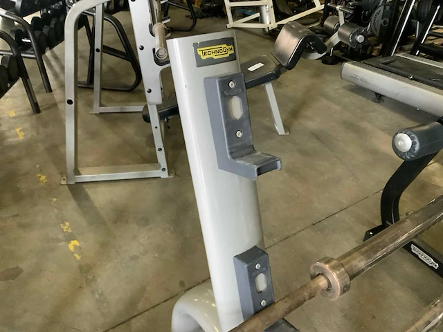 Technogym - barbell rek - met stangen - power station - afbeelding 3 van  4