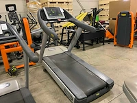 Technogym - classic run - 700 led - treadmill - afbeelding 4 van  5