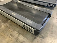 Technogym - classic run - 700 led - treadmill - afbeelding 3 van  5